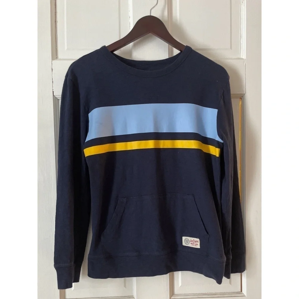 💕GapKids Boy Long Sleeve Crewneck Kangaroo  Pocket Top